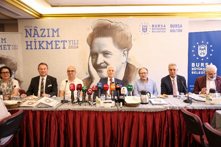 'Mavi gözlü dev' yıl boyu Bursa'da anılacak