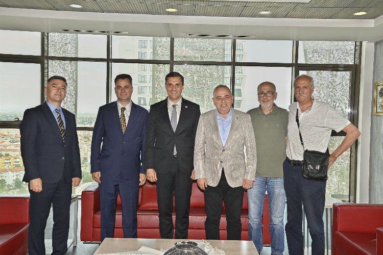 Milletvekili Bakırlıoğlu ve Akhisar OSB’den Başkan Zeyrek’e ziyaret